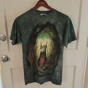 Rare Vintage The Mountain green Wizard T-Shirt – Tie-Dye Fantasy Graphic